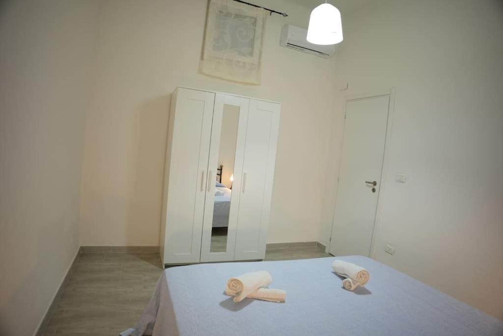 Bari, Puglia. Centrale E Facile Da Raggiungere !! Bagian luar foto